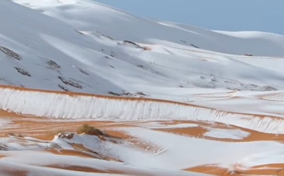 Exceptional Snow Blizzard Covers The Sahara Desert