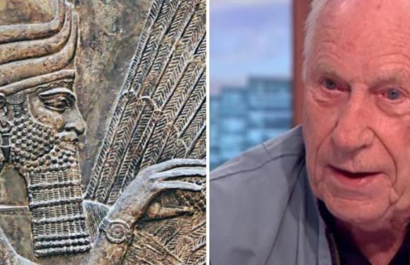 Apollo Astronaut Claims That Aliens Are Real And That They Created Mankind