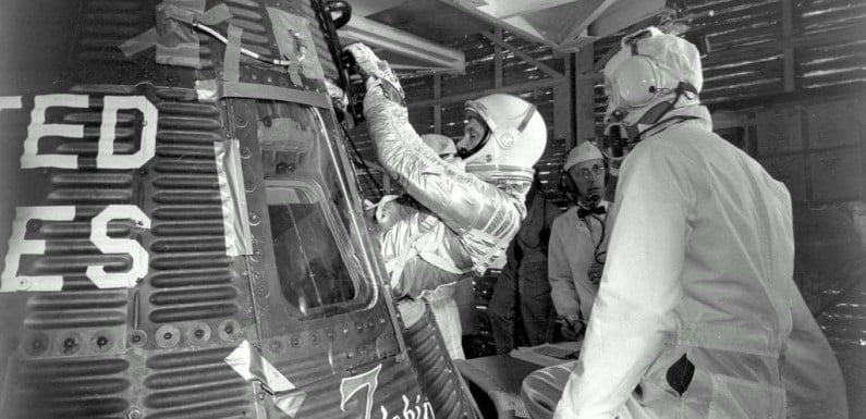 Audio File Of Astronaut John Glenn, After Countless UFOs Encircle Him In Space