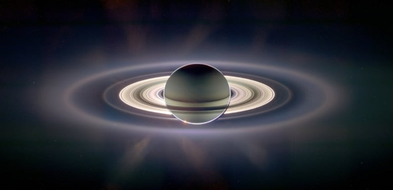 Former NASA Scientist Claims Alien Spaceships Formed Saturn’s Rings