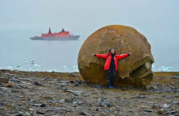 Enormous Perfectly Shaped Spherical Rocks Found On A Remote Arctic Island